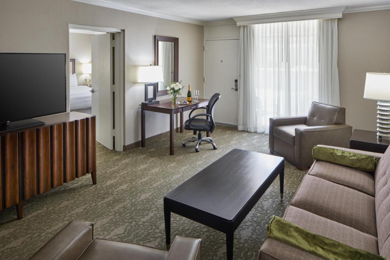 Ohio University Inn And Conference Center Athens Esterno foto
