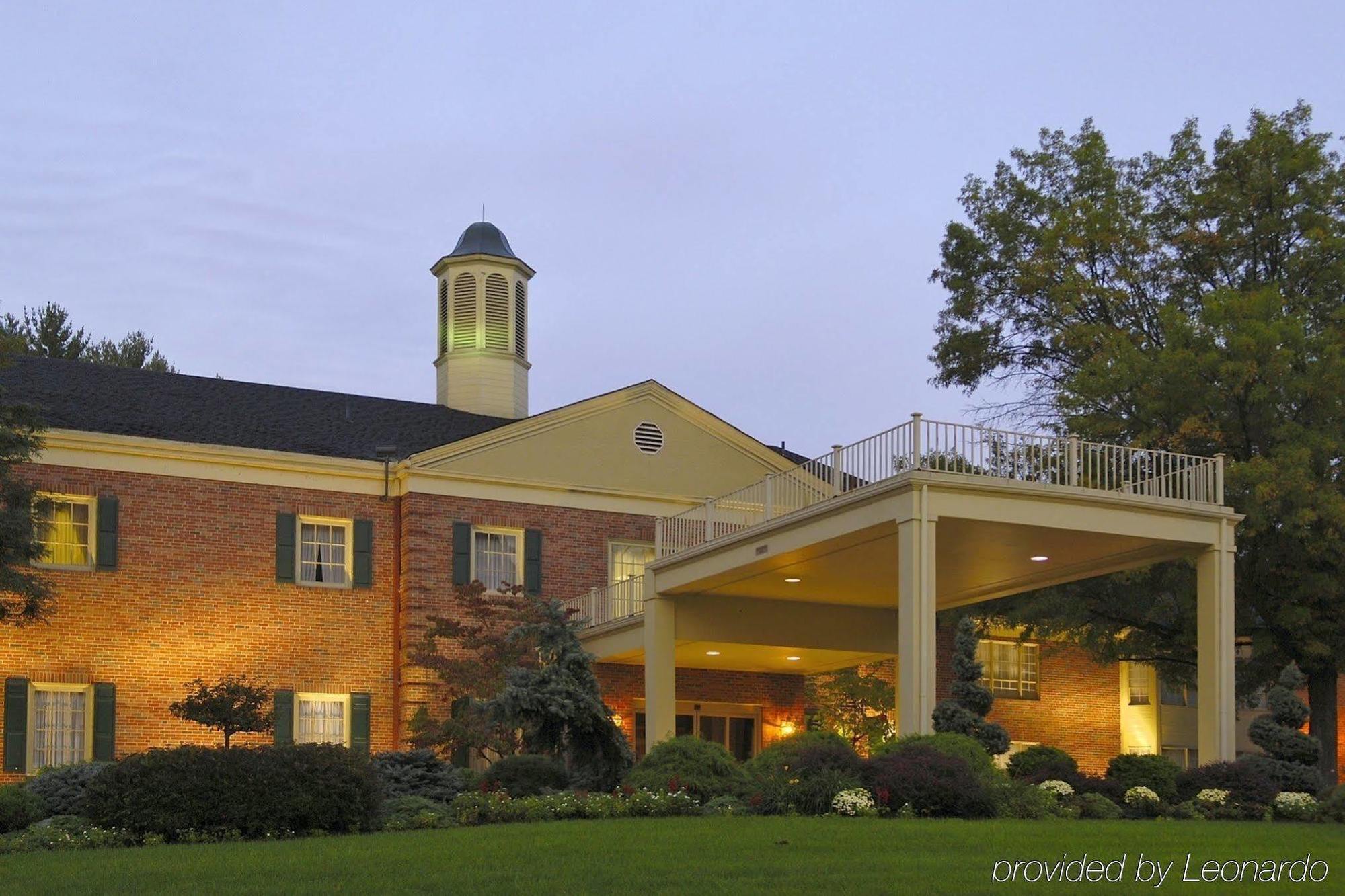 Ohio University Inn And Conference Center Athens Esterno foto