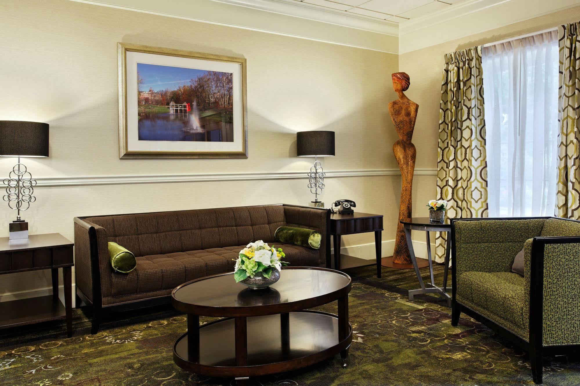 Ohio University Inn And Conference Center Athens Esterno foto